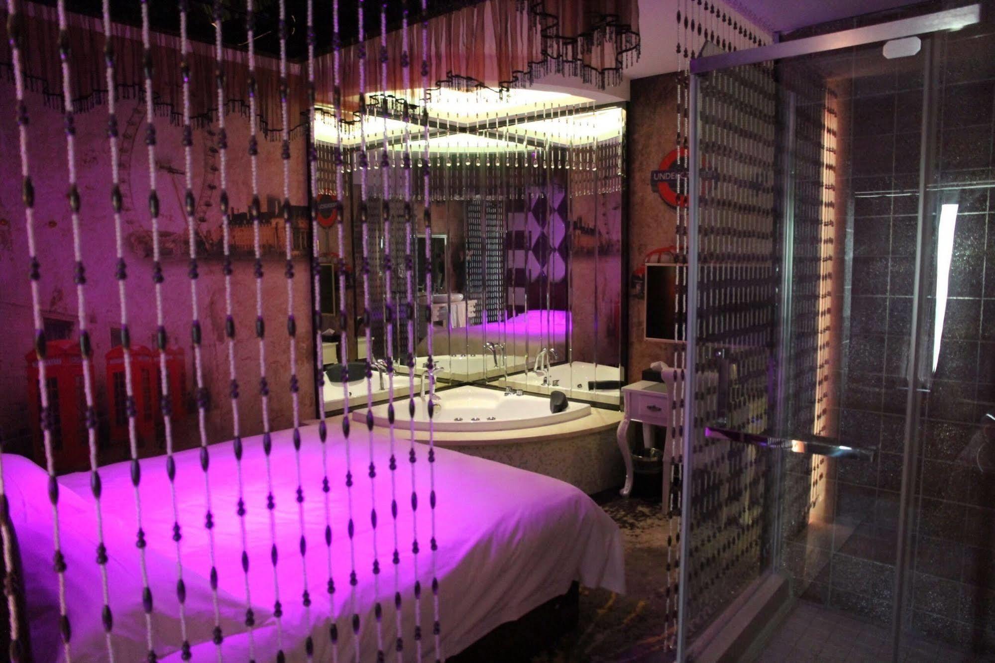 Yes Hotel 上海市 エクステリア 写真